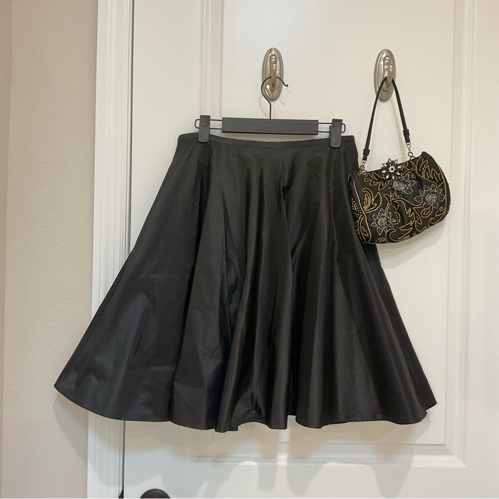 Ralph Lauren Silk Taffeta Skirt, Size 4 NWT